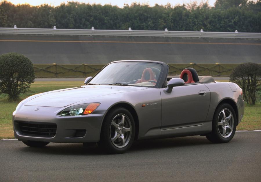  Honda S2000 1999 года  (фото 22 из 45)